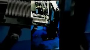 Машина для изготовления металлических крючков для вешалок