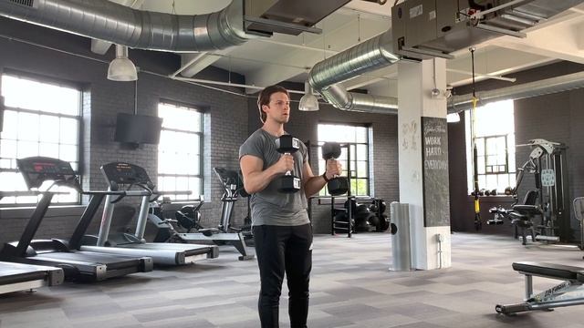 Hammer Curl -to- Lateral Raise (Exercise Tutorial) смотреть онлайн