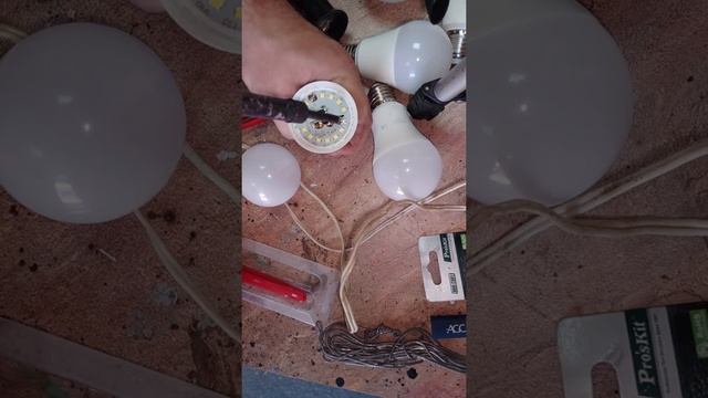 Do-it-yourself LED light bulb repair