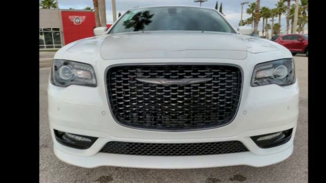 2022 Chrysler 300 Touring L - Daytona Dodge Chrysler Jeep... смотреть онлайн