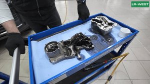 Экономный ремонт Рендж Ровер. Замена прокладок масляного теплообменника 4.4 дизель