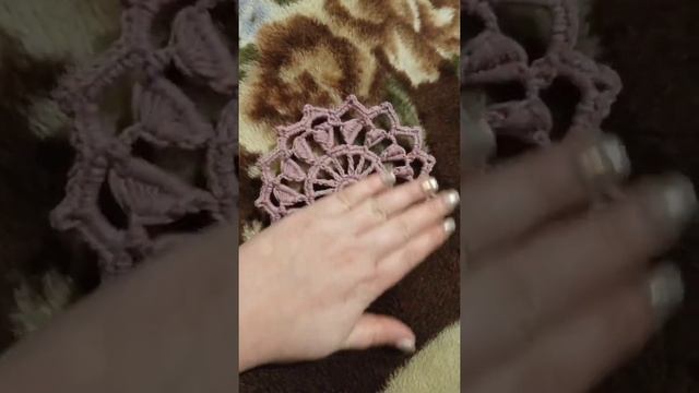 салфетка крючком, кому интересно как она вяжется, пишите, выставлю видео🤗 смотреть онлайн