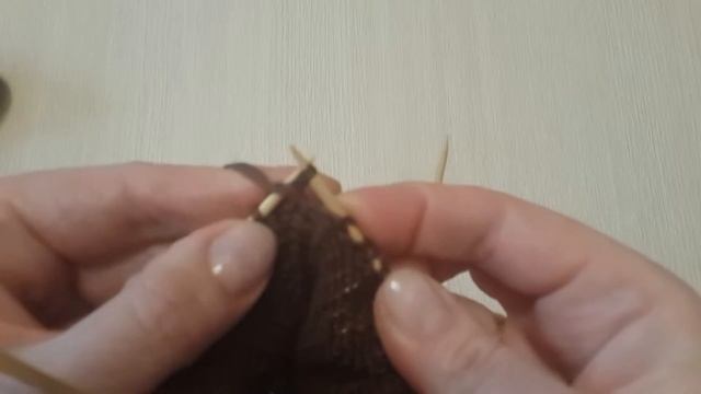 Как это делаю я. Носочек для новорожденных малышей. Часть 3. смотреть онлайн