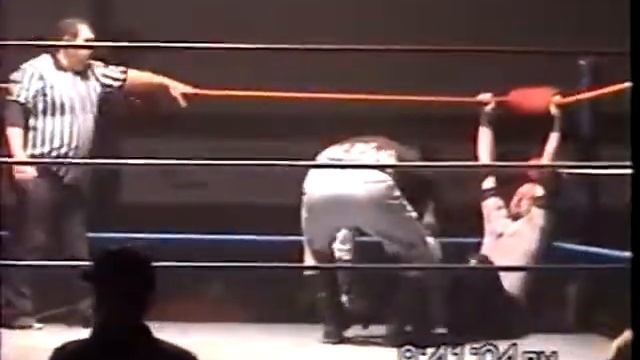 TOPs - Wade Walker vs Hell Hammer смотреть онлайн