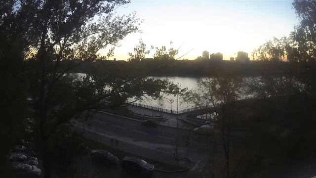 Восход над Набережной смотреть онлайн