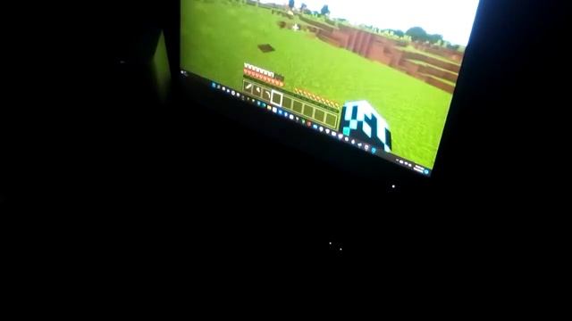 Bentley's first Minecraft video смотреть онлайн