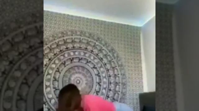 ПХПХАХАПХАХ включи на всю громкость