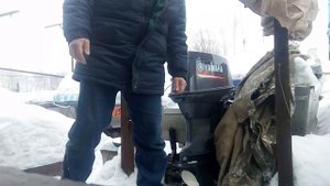 Пневмопомощник подьема лодочного мотора