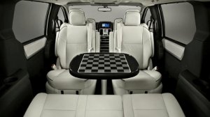 Chrysler Town & Country V