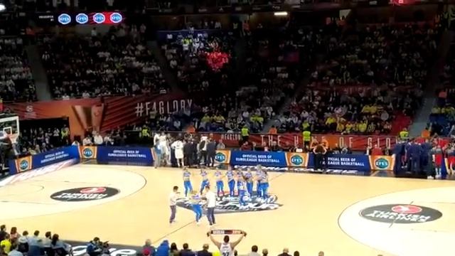 F4 Euroleague 2019. - BC Crvena Zvezda Cheerleaders - Red Passion Fly (Vrtlog - Dejan Petrović ) смотреть онлайн