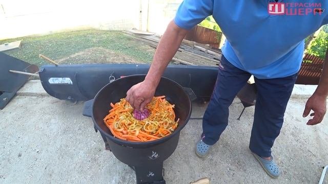 РАШИД готовит БУХАРСКИЙ ПЛОВ!