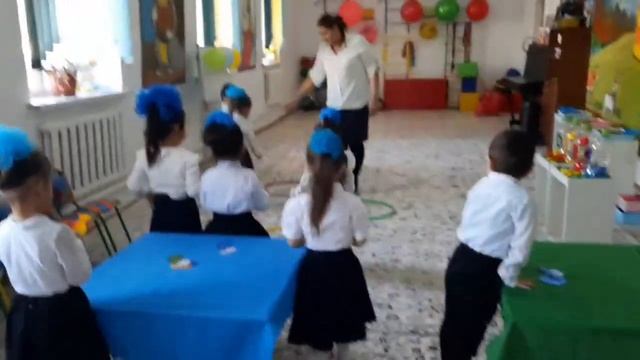 Түстер әлеміне саяхат смотреть онлайн