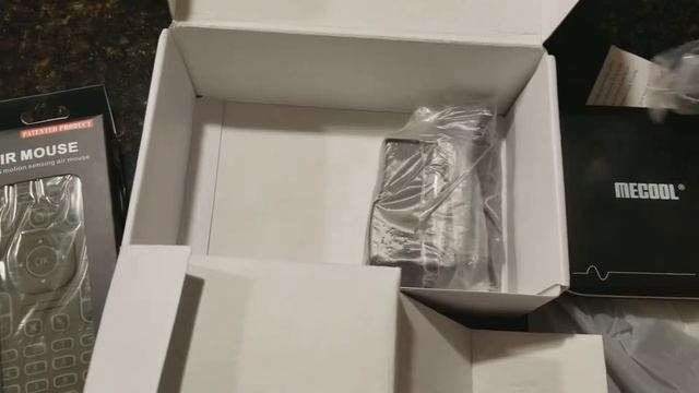 2017 Mecool M8S Pro Plus Best Android TV Box with 7.1- Unboxing with Air Mouse смотреть онлайн