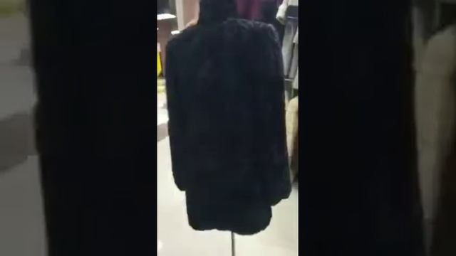 НОВАЯ ШУБА ИЗ МУТОНА, ЧЕРНОГО ЦВЕТА смотреть онлайн