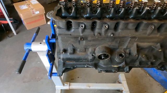 2000 Jeep Grand Cherokee 4.0l Oil Pressure Issue & Engine Replacement смотреть онлайн