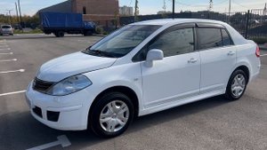 Nissan Tiida 1,6 МТ 2011