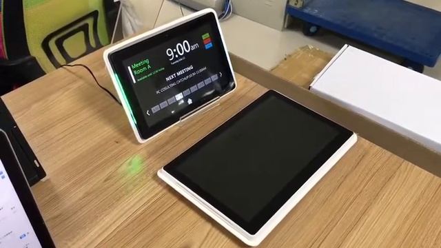 Android POE tablet for room conference with LED bar on the sides смотреть онлайн