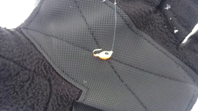 Зимова рибалка одного окуня!!!!!! День#3 смотреть онлайн