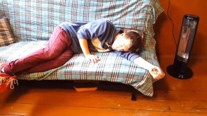 НАКАКАЛА НА ПАРНЯ ПРАНК   МОЙ ПАРЕНЬ ПАШКА КАКАШКА   ЖЕСТОКИЙ ПРАНК НАД ПАРНЕМ   АНАНАСТЕНЬКА