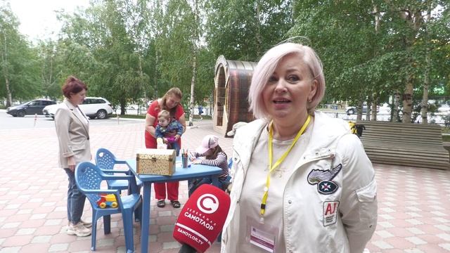 Какого цвета лето? Ответ на этот вопрос можно получить в Литературном сквере центральной библиотеки