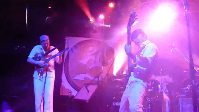 Consider The Source " Paranoid Android " Live @ Drom NYC смотреть онлайн