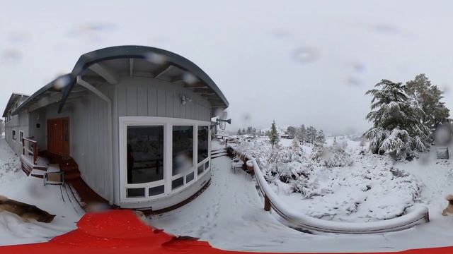 2023 February 24, 360 VR video, 6 inches of snow in Sunol California смотреть онлайн