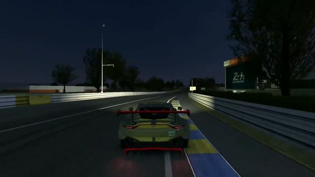 ASTON MARTIN VANTAGE GTE (2019) CAR Real Racing3 Game Play Circuit des 24 Heures (Night) смотреть онлайн