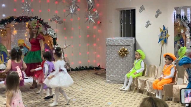 Дитячий садок ч. 4 - новий рік 2023 смотреть онлайн