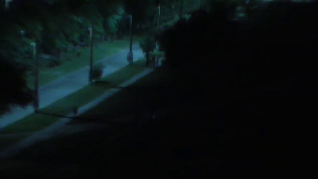 СИНИЙ ШАРИК ОКАЗАЛСЯ ИГРУШКОЙ.