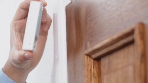 WIRELESS DOOR AND WINDOW SENSOR Installation | evohome security | Honeywell Home