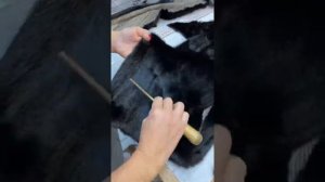 Один из вариантов удаления потёртостей в шубе