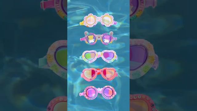 Coolest Swim Goggles смотреть онлайн