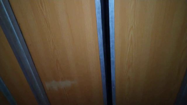 Лифты МОЭЛЗ и КМЗ, раб. с 1983 г., V=1 м/с, г/п 320, 500 кг смотреть онлайн