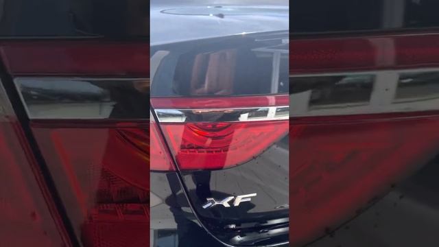 Derek Brown Jaguar XF смотреть онлайн