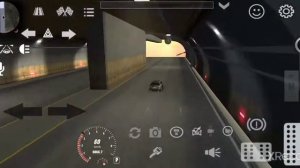 Мерин клип в кар паркинг