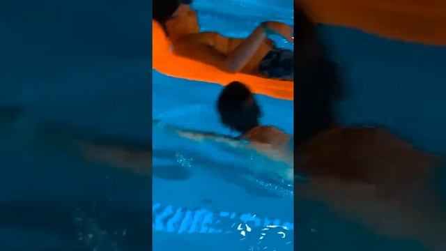 Вечеринки в Сочи, город-отель "Бархатные сезоны" смотреть онлайн