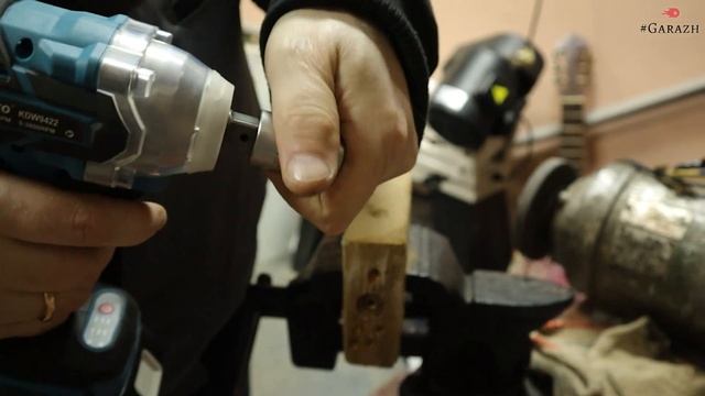 Обзор китайского гайковерта по мотивам Makita смотреть онлайн