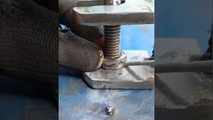 Самодельный съемник подшипников🔧