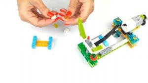 16 - WeDo 2.0 - FLOWER & BEE - step by step instruction