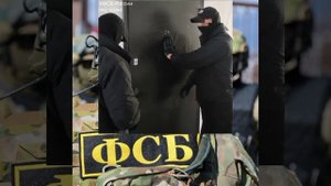 #В_Забайкалье_сотрудники_ФСБ_и_МВД_России_задержали_крупную_кибергруппировку
