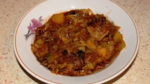 Капуста с тушеной говядиной и картофелем в мультиварке. Прекрасный ужин.