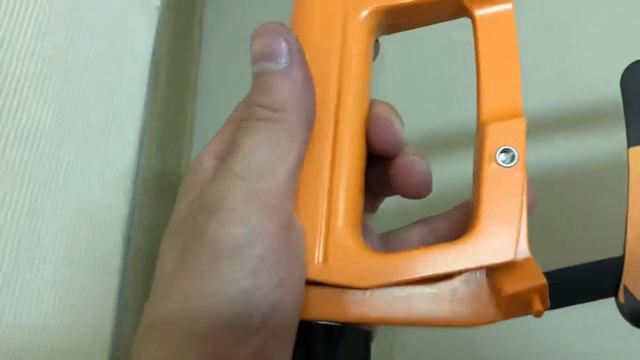 Ножовка по металлу 300мм, рычажно-винтовой механизм натяжения полотна,STARTUL MASTER,Артикул:ST4022 смотреть онлайн