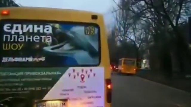 Коридор для скорой в Одессе