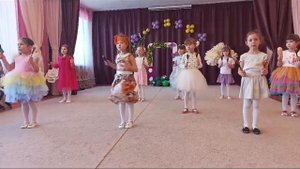 Песня-оркестр с ложками " Бабушка, испеки оладушки" Руководитель Салаватова М.Т