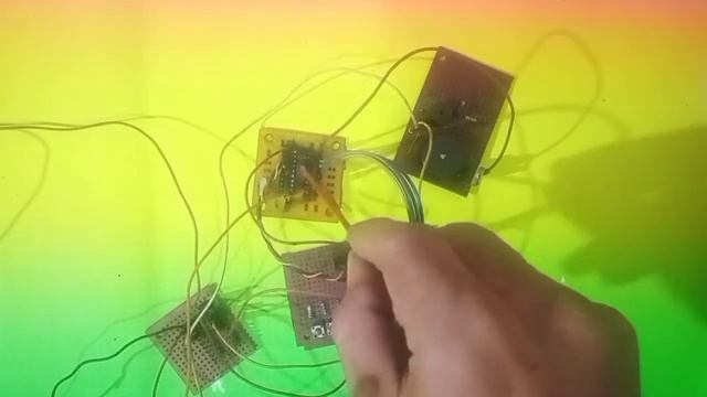 kendali jarak jauh melalui gelombang radio FM part 2 смотреть онлайн