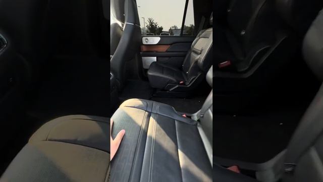 2022 Lincoln Navigator L Black Label Walk-Around смотреть онлайн