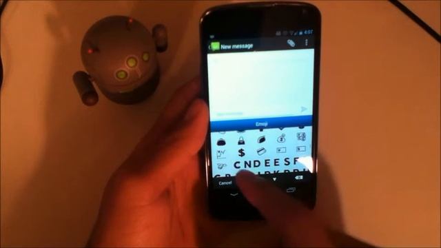 Native Emoticon Support in Android 4.2 (Nexus 4) смотреть онлайн
