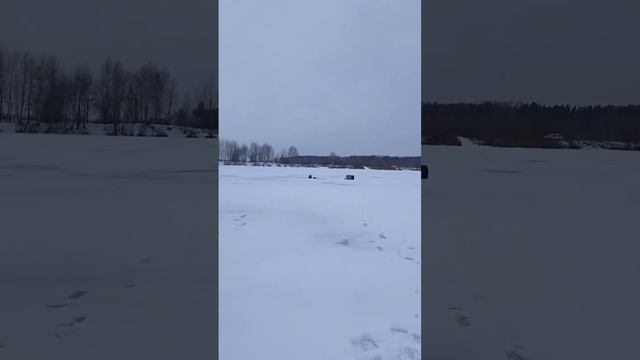 Зимняя Рыбалка на Жерлицы смотреть онлайн