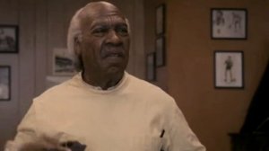 реклама  Tesla даже в фильме "Поездка в Америку  2"