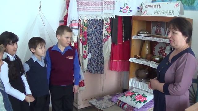 Путешествие по музеям России смотреть онлайн